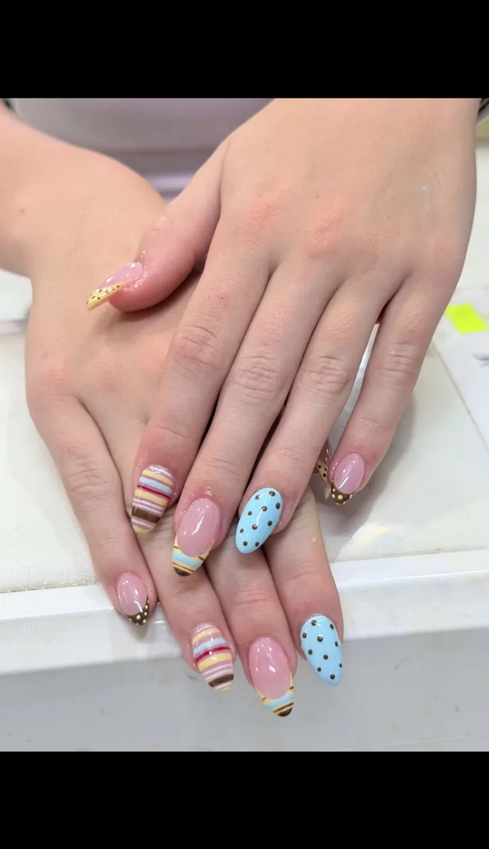 다낭 LENA 네일 조개 펄 아트